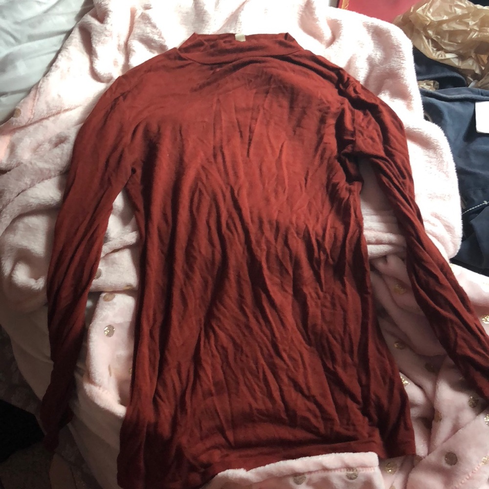 long sleeve high neck shirt